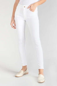 Le Temps white jeans