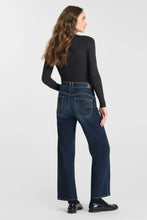 Load image into Gallery viewer, Le Temps jeans
