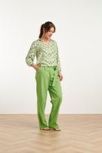 Load image into Gallery viewer, Smashed Lemon blouse
