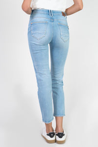 Le Temps asymmetrical button ankle jeans