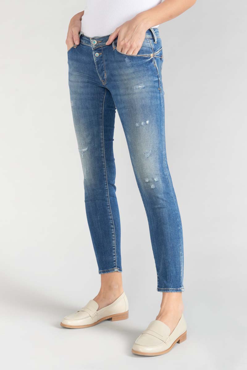 Le Temps button jeans
