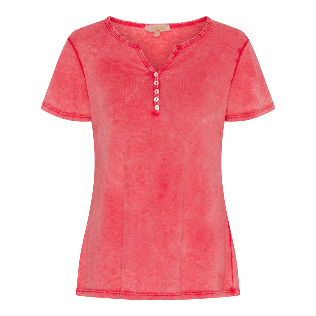 Marta red t-shirt