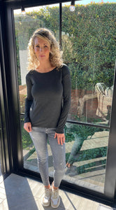 Zizi’s double layer top