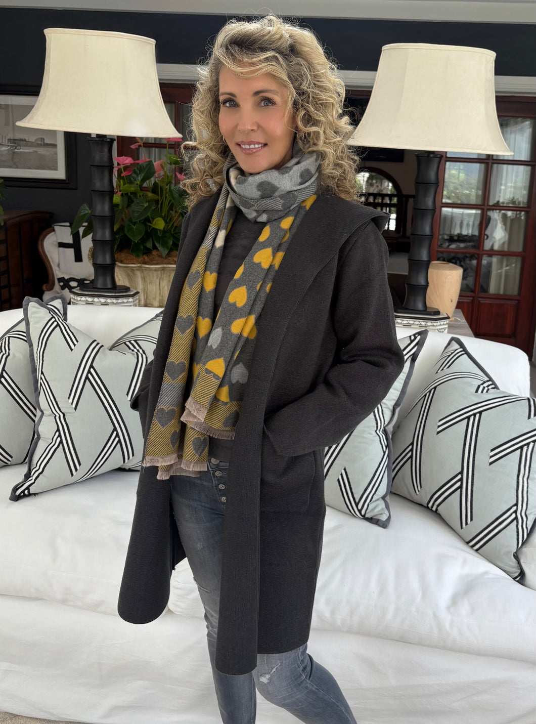 Hood pom pom cardigan