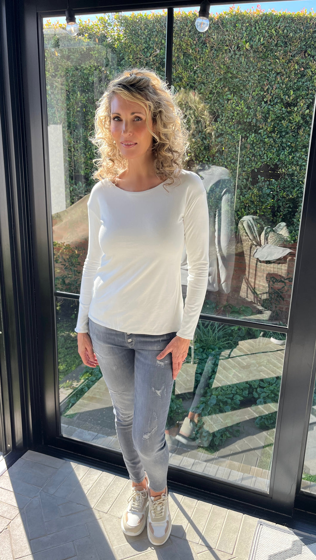 Zizi’s double layer top