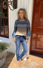 Load image into Gallery viewer, Marta button jeans
