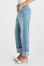 Load image into Gallery viewer, Le Temps turn up jeans
