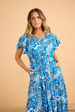 Load image into Gallery viewer, Holiday dress
