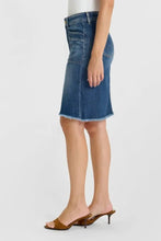 Load image into Gallery viewer, Le Temps denim skirt
