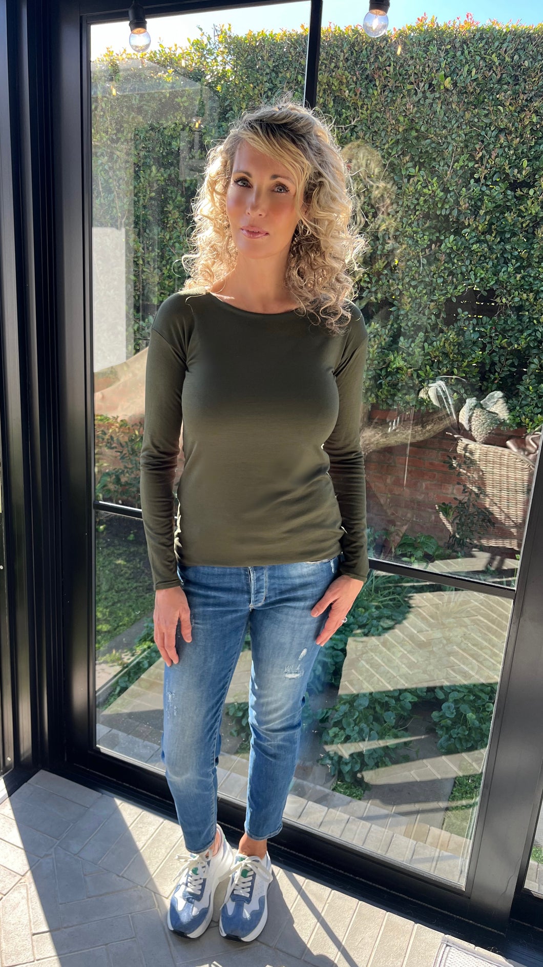 Zizi’s double layer top