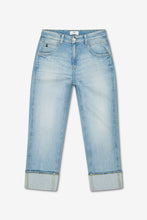 Load image into Gallery viewer, Le Temps turn up jeans
