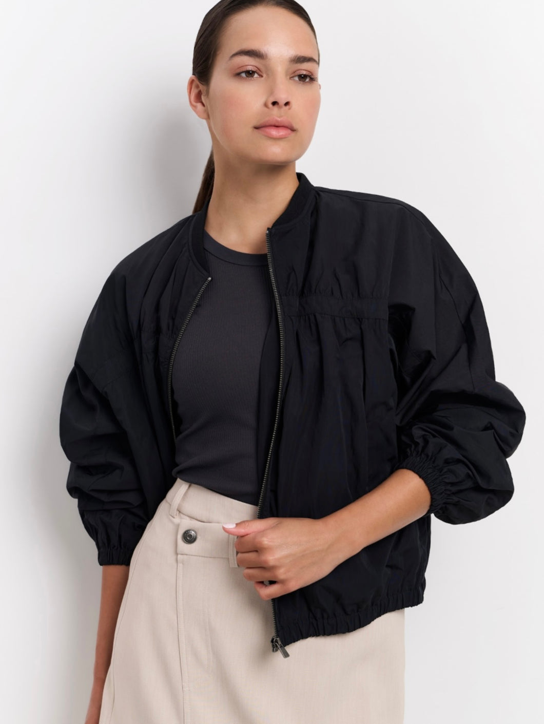 Yaya black jacket