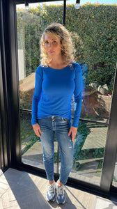 Zizi’s double layer top