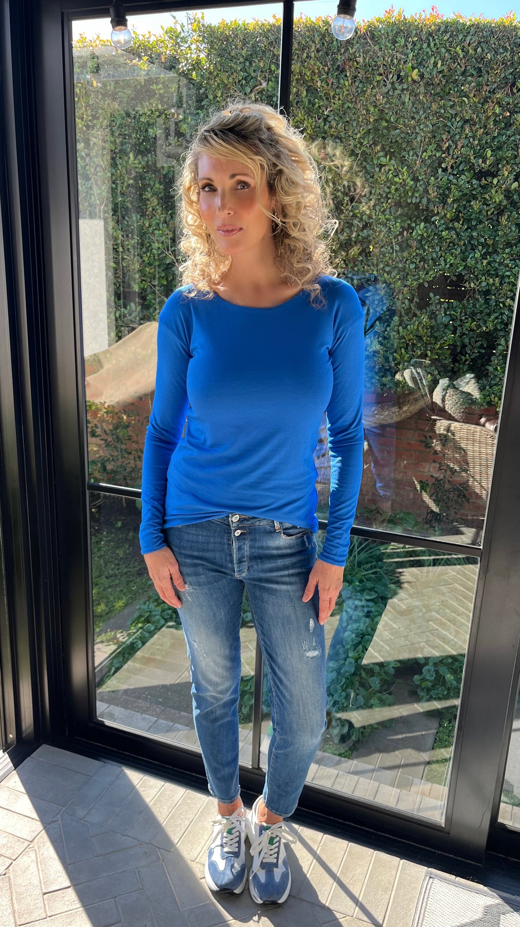 Zizi’s double layer top