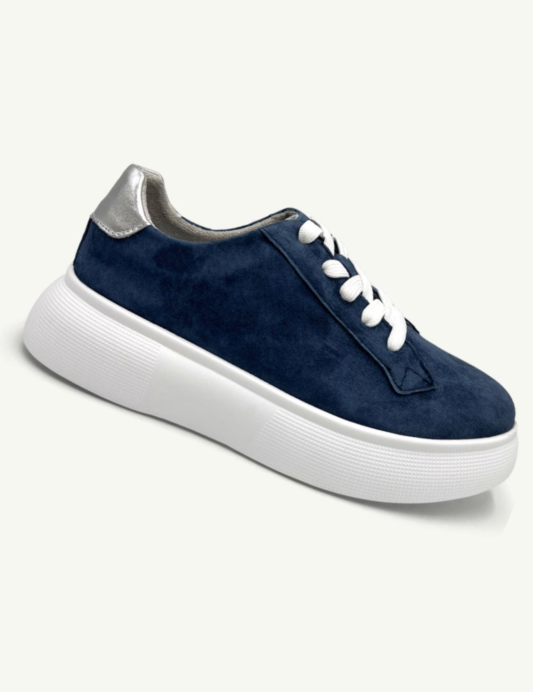 Bayley blue sneakers