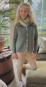 Bon bon camel zip pants