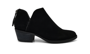 Yara black leather boot