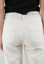Load image into Gallery viewer, Deeluxe cream jeans
