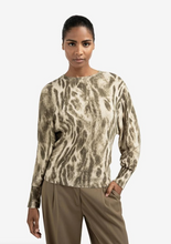 Load image into Gallery viewer, Yaya knit
