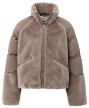 Load image into Gallery viewer, Yaya jacket
