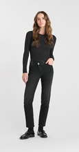 Load image into Gallery viewer, Le Temps asymmetrical button ankle jeans
