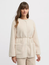 Load image into Gallery viewer, Yarra Trail teddy coat
