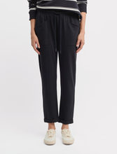 Load image into Gallery viewer, Yarra Trail black jogger pants
