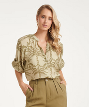 Load image into Gallery viewer, Smashed Lemon blouse
