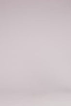 Load and play video in Gallery viewer, Le Temps frayed bottom jeans
