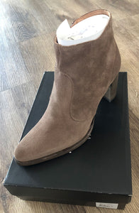 Yaya taupe suede leather boots