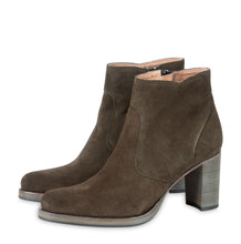 Load image into Gallery viewer, Yaya khaki suede leather boots
