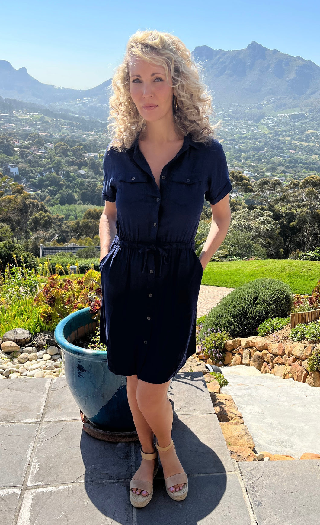 Deeluxe navy collar dress